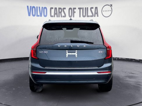 New 2026 Volvo XC90 B5 Ultra image 4