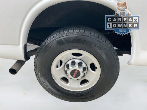Used 2019 GMC Savana 2500 image 14