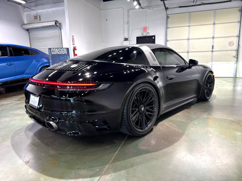 Used 2023 Porsche 911 50th Anniversary Edition w/ Extended Leather Package image 8