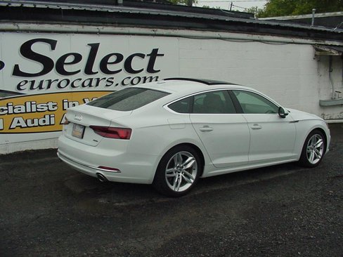 Used 2019 Audi A5 2.0T Premium w/ Convenience Package image 2