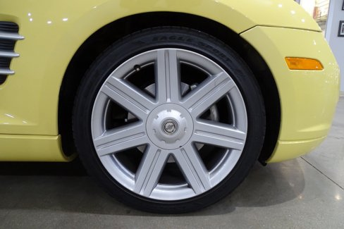 Used 2007 Chrysler Crossfire Limited image 10