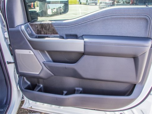 New 2025 Ford F350 Lariat w/ Lariat Ultimate Package image 16