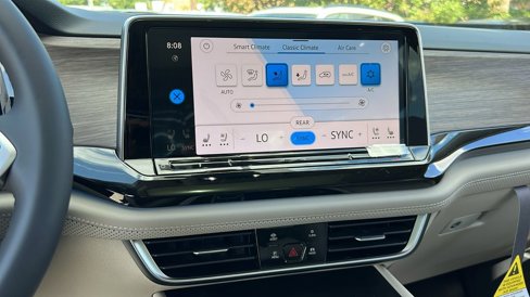 New 2025 Volkswagen Atlas SEL Premium R-Line image 23