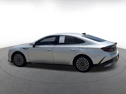 Used 2024 Hyundai Sonata SEL image 16