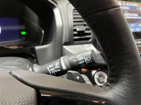 Used 2023 Honda Odyssey Touring image 39