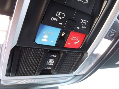 New 2026 RAM 1500 4x4 Crew Cab image 25