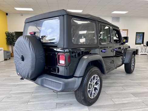 Used 2021 Jeep Wrangler Unlimited Sport image 8
