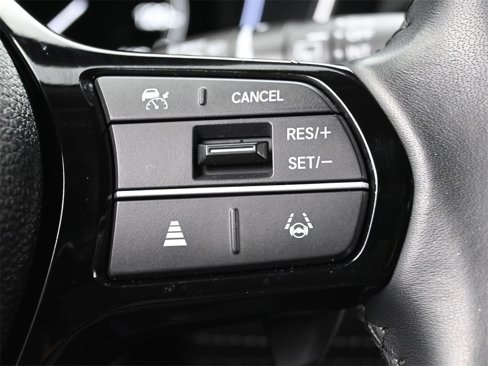 Used 2024 Honda Pilot Touring image 8