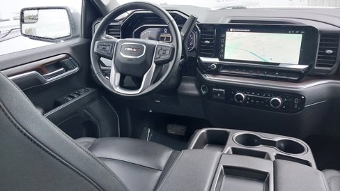 Used 2025 GMC Sierra 1500 SLT image 14