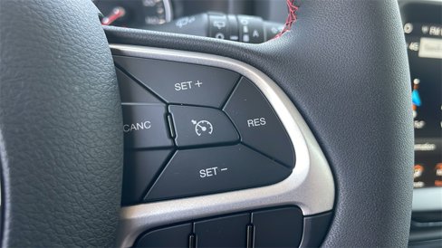 New 2023 Jeep Renegade Trailhawk image 22