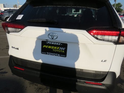 New 2025 Toyota RAV4 LE image 12