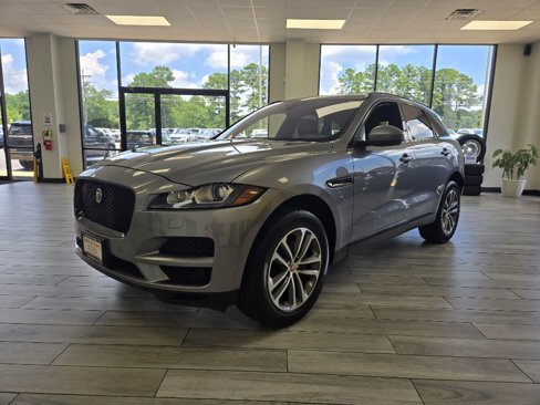 Used 2020 Jaguar F-PACE Premium image 3