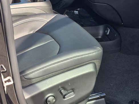 New 2026 Chrysler Pacifica Select image 6