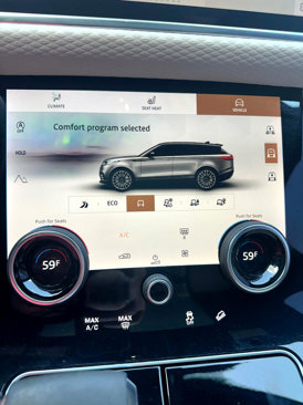 Used 2021 Land Rover Range Rover Velar R-Dynamic S image 14