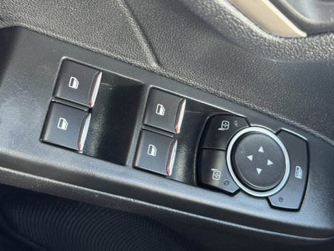 Certified 2022 Ford Escape SE image 21