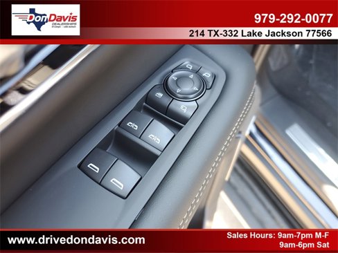New 2026 GMC Yukon Elevation image 20