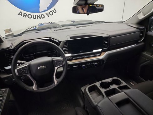 Used 2023 Chevrolet Silverado 1500 LT Trail Boss image 17