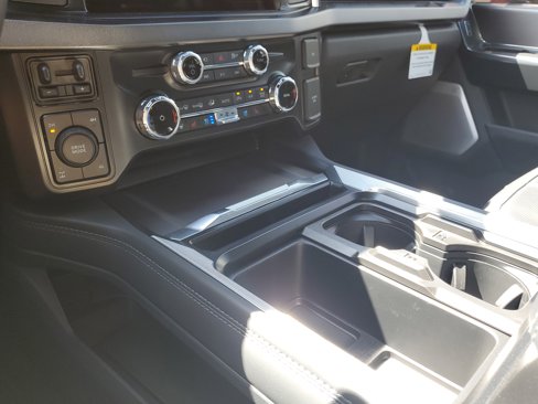 New 2026 Ford F250 Platinum image 19
