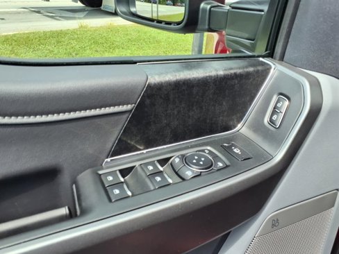 New 2025 Ford F250 XLT w/ Black Appearance Package image 13