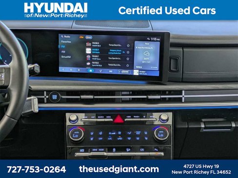 Used 2025 Hyundai Santa Fe Limited image 27