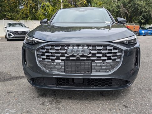 New 2025 Audi Q5 Prestige image 8
