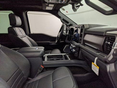New 2026 Ford F250 Platinum w/ Tremor Off-Road Package image 26