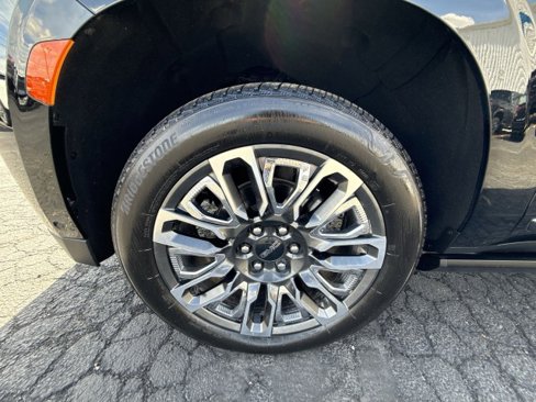 Certified 2023 GMC Yukon Denali Ultimate image 19