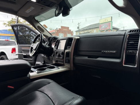 Used 2014 RAM 2500 Laramie w/ Black Appearance Group image 23