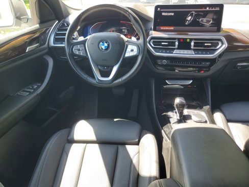 Used 2024 BMW X4 xDrive30i image 15