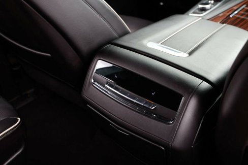 Used 2021 Cadillac Escalade ESV Premium Luxury image 40