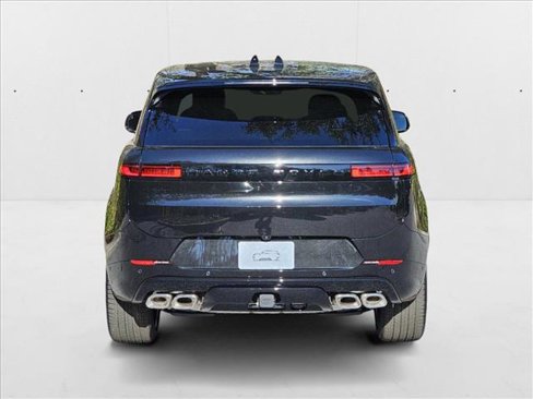 New 2025 Land Rover Range Rover Sport Dynamic SE image 8