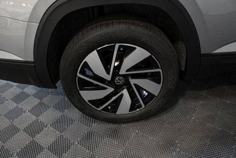 New 2026 Volkswagen Atlas SE image 27