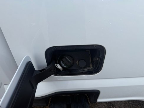 Used 2023 Ford F250 XL w/ STX Appearance Package image 12