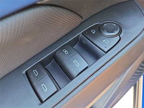 New 2026 Chevrolet Equinox EV LT image 22