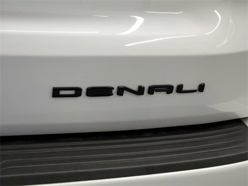 Used 2024 GMC Yukon Denali Ultimate image 37