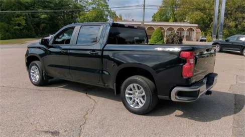 Used 2023 Chevrolet Silverado 1500 LT image 6