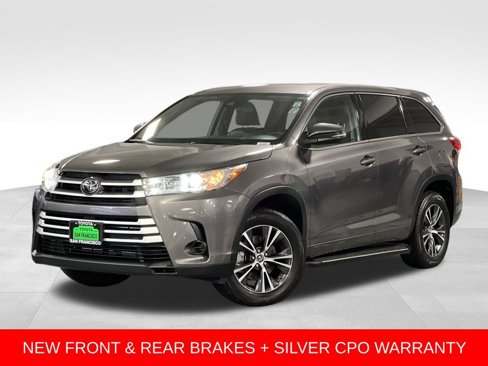 Certified 2018 Toyota Highlander LE image 1