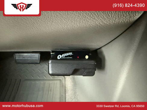 Used 2004 Chevrolet Silverado 2500 LT w/ Heavy-Duty Power Package image 32