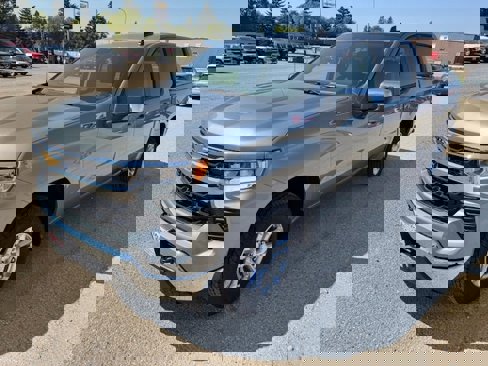 New 2026 Chevrolet Silverado 1500 LT w/ Z71 Off-Road Package image 3