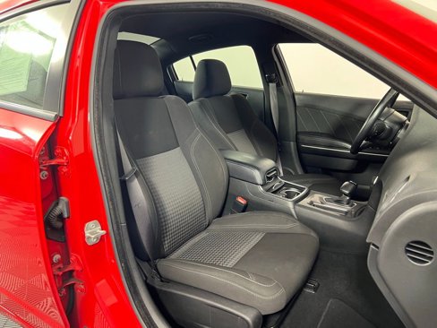 Used 2023 Dodge Charger SXT image 12