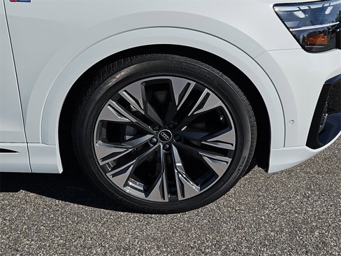 New 2026 Audi Q8 Premium Plus image 3