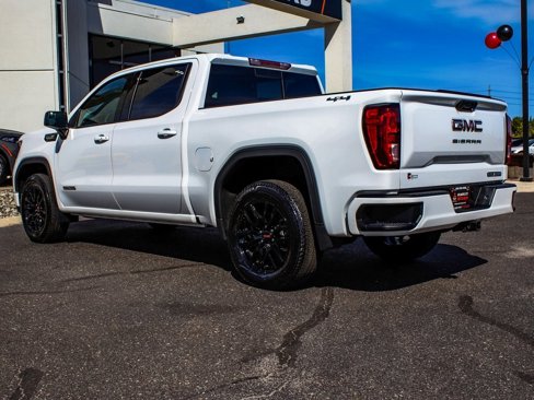 Used 2025 GMC Sierra 1500 Elevation w/ Preferred Package image 4