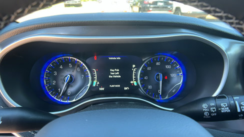 New 2026 Chrysler Pacifica Select image 28