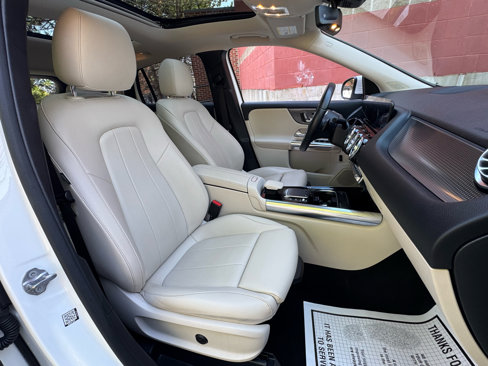 Used 2021 Mercedes-Benz GLA 250 4MATIC w/ Premium Package image 14