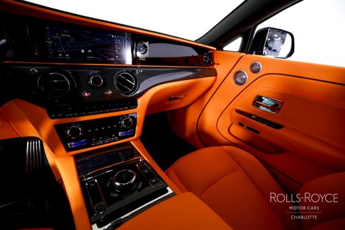New 2025 Rolls-Royce Spectre Black Badge image 16