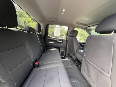 Used 2022 Chevrolet Silverado 1500 LT image 15