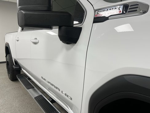 Used 2024 GMC Sierra 3500 SLE w/ SLE Convenience Package image 16