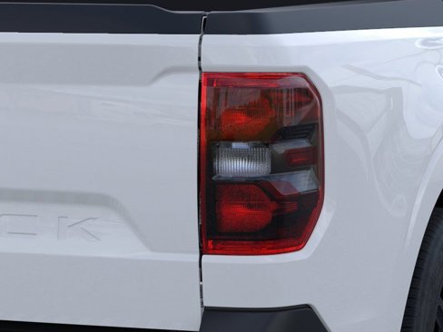 New 2025 Ford Maverick Lariat w/ Black Appearance Package image 22