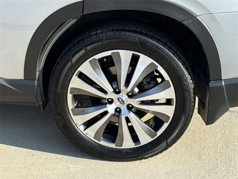 Used 2020 Subaru Ascent Limited image 12