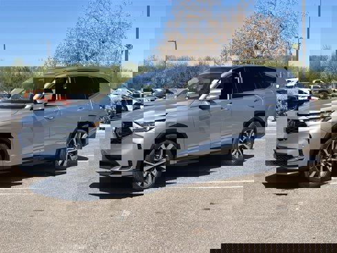 New 2026 Acura MDX FWD w/ Technology Package image 2